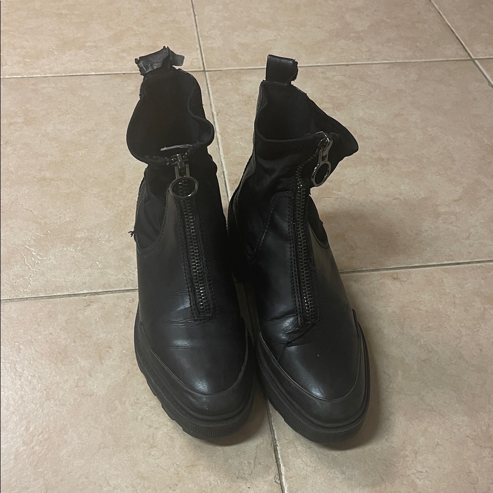 Zara Black Front-Zip Chunky Ankle Boots